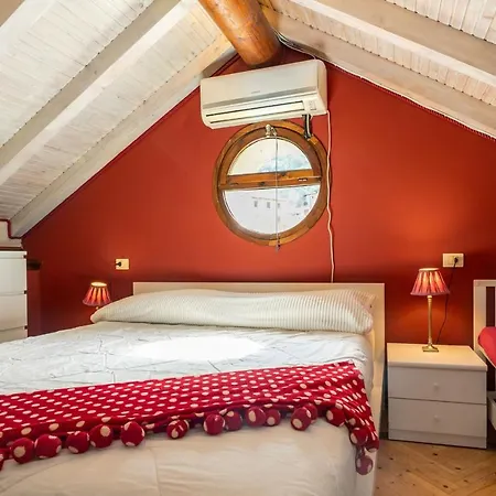 Sailor House Near * Pianello Del Lario